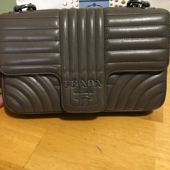 PRADA - DIAGRAMME SHOULDER BAG - Picture 3 of 7